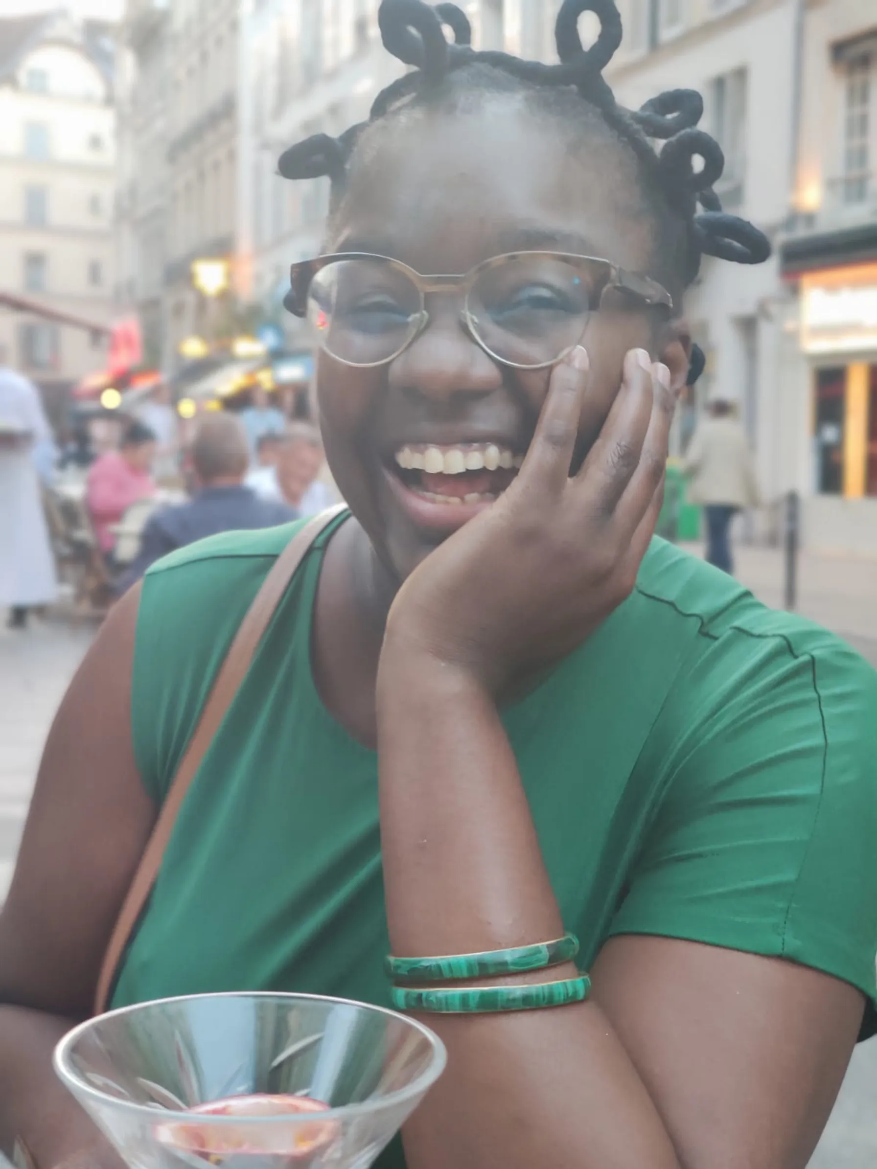Audrey, Travel Planner