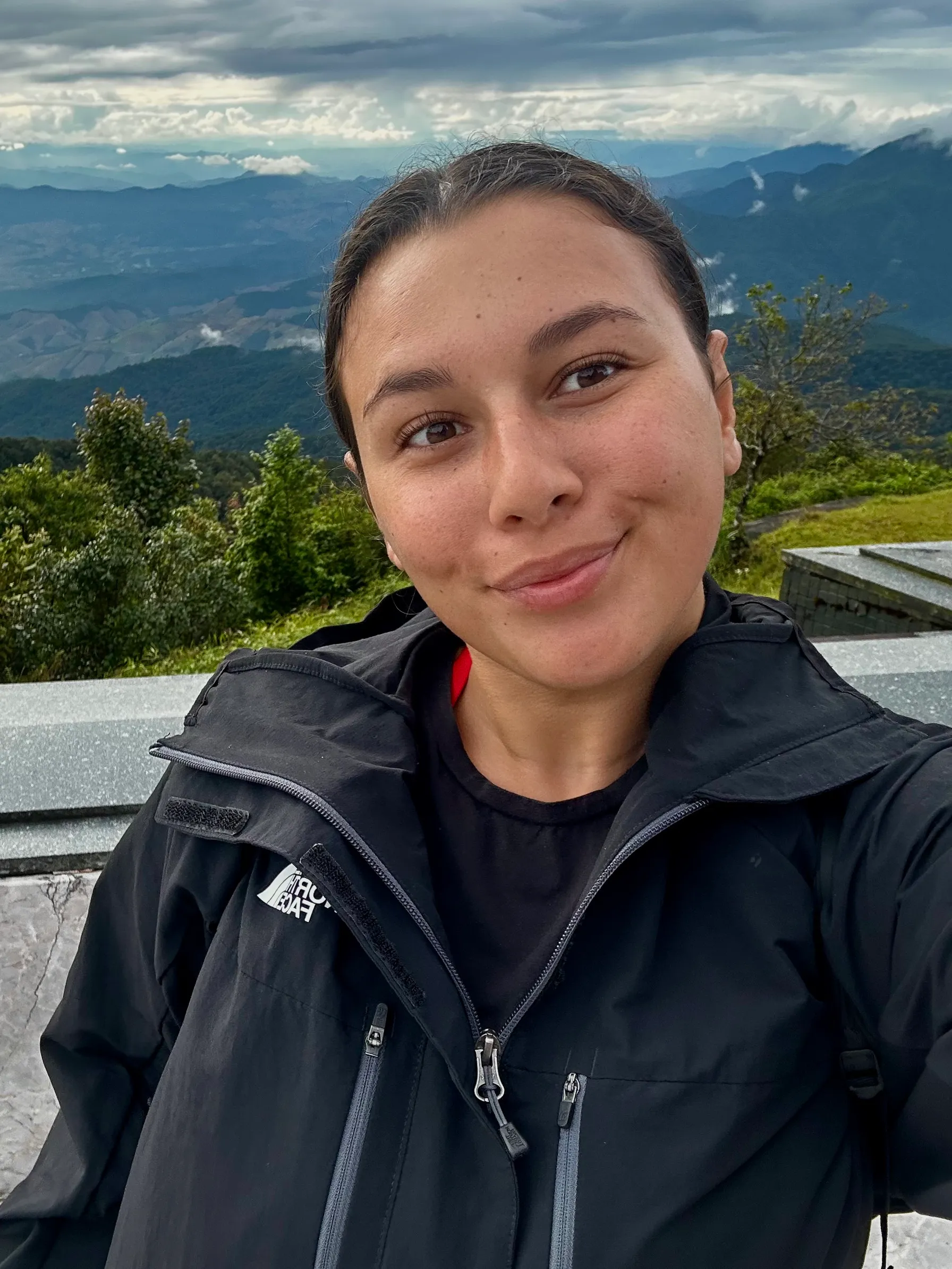 Manon, Travel Planner