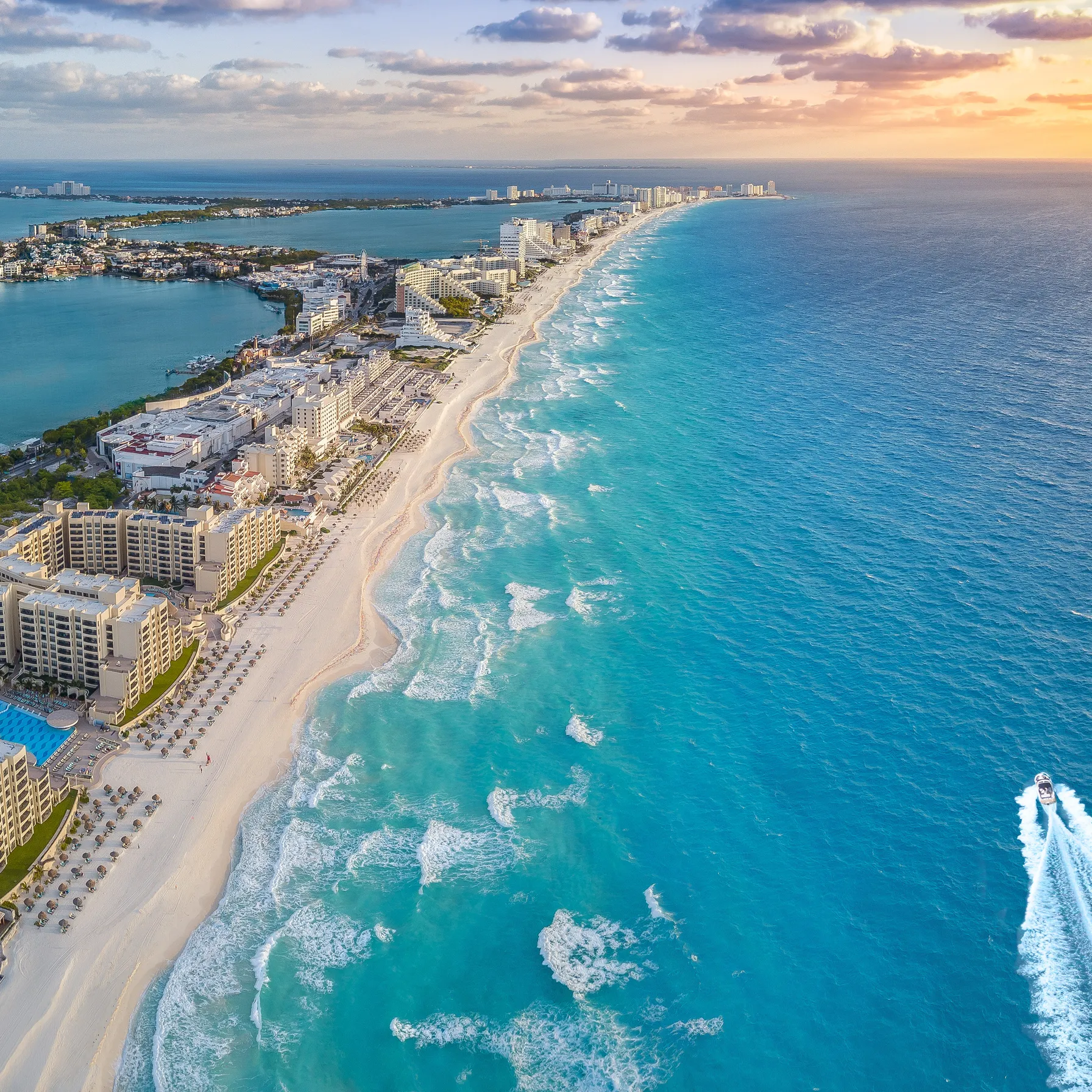 imageCancún