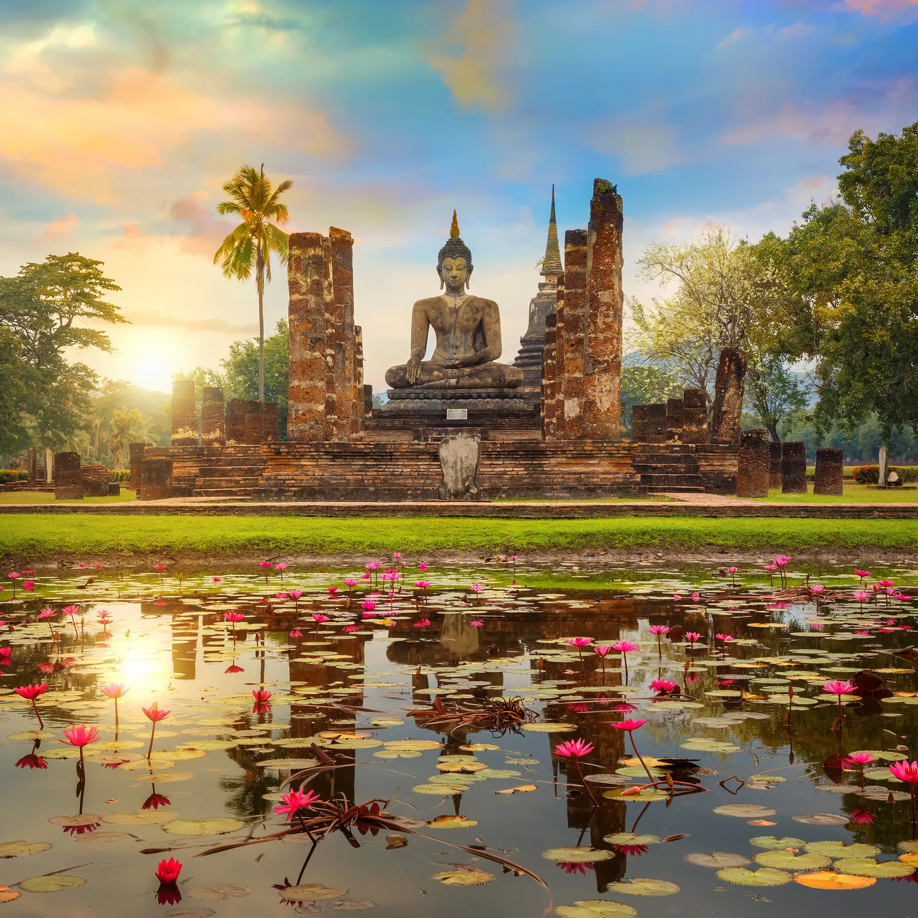 Du Grand Palais aux plages de l'Andaman : la Thaïlande en circuit Premium