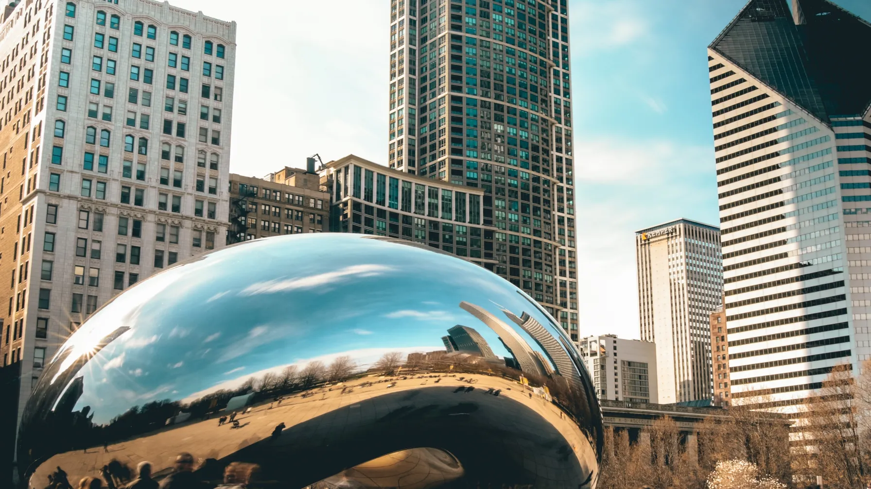 Deux Skylines à voir dans sa vie : Chicago et Hong Kong article