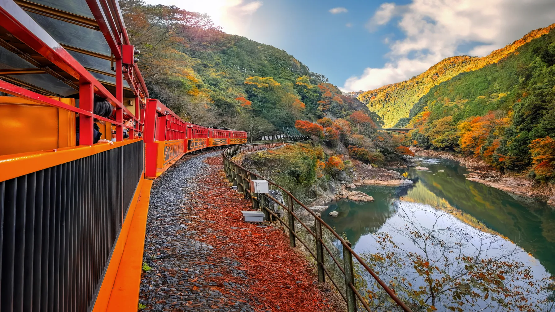 Japan in November: your complete guide for an unforgettable autumn journey article