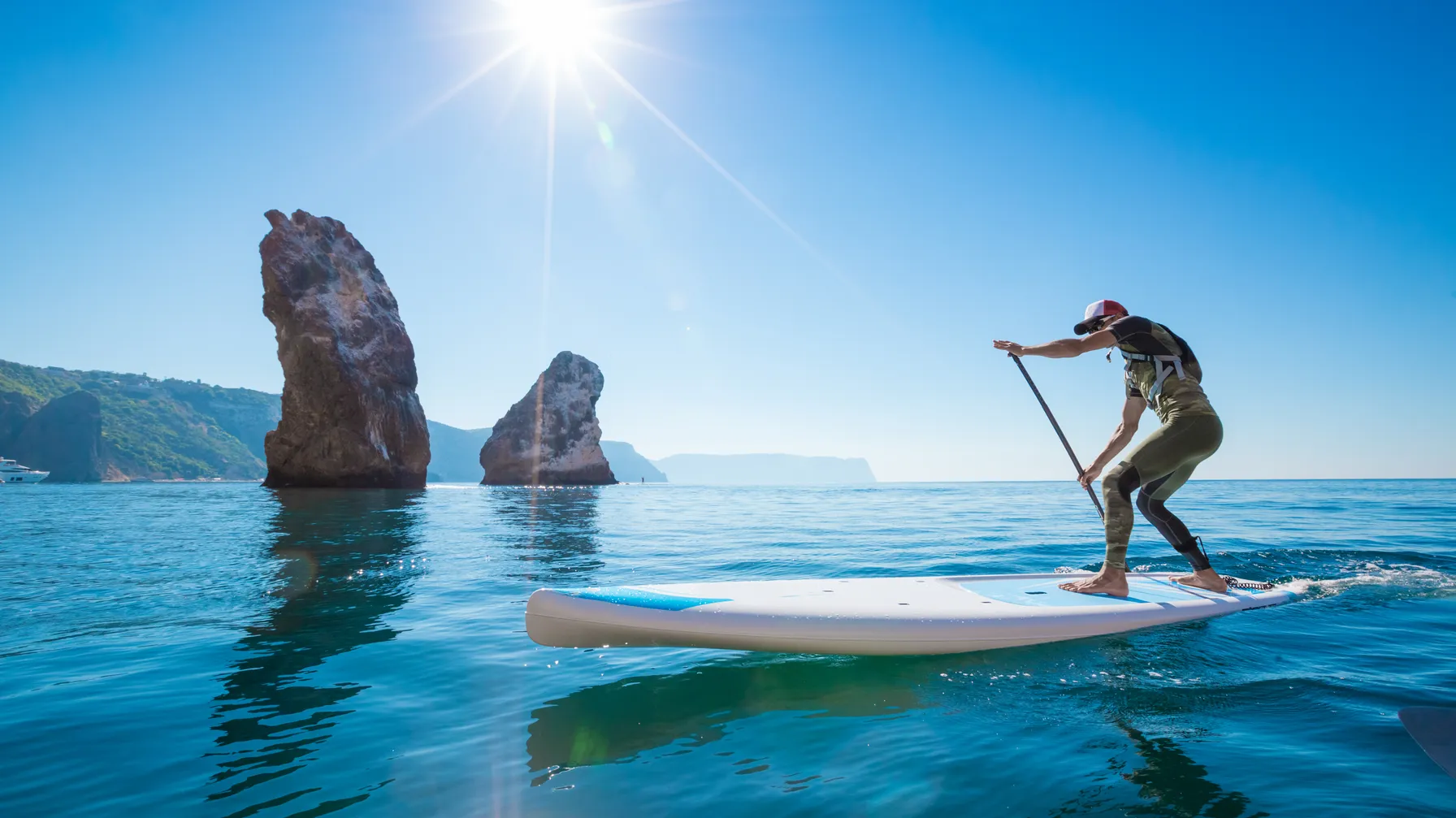 Surfing in Thailand: your guide to custom-made holidays on the best waves article