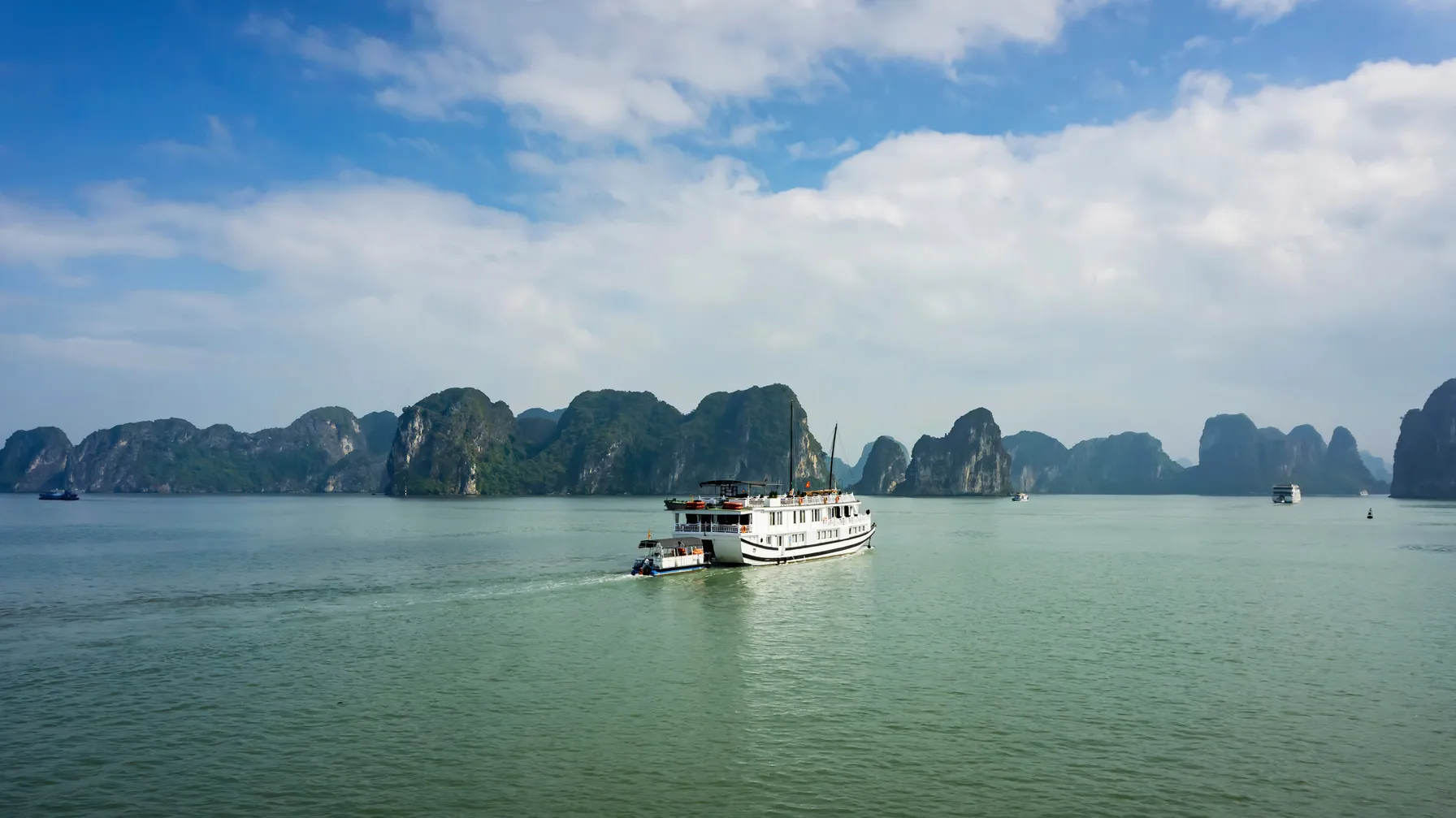 Hanoi in December: Discovering the Vietnamese Capital in Winter article