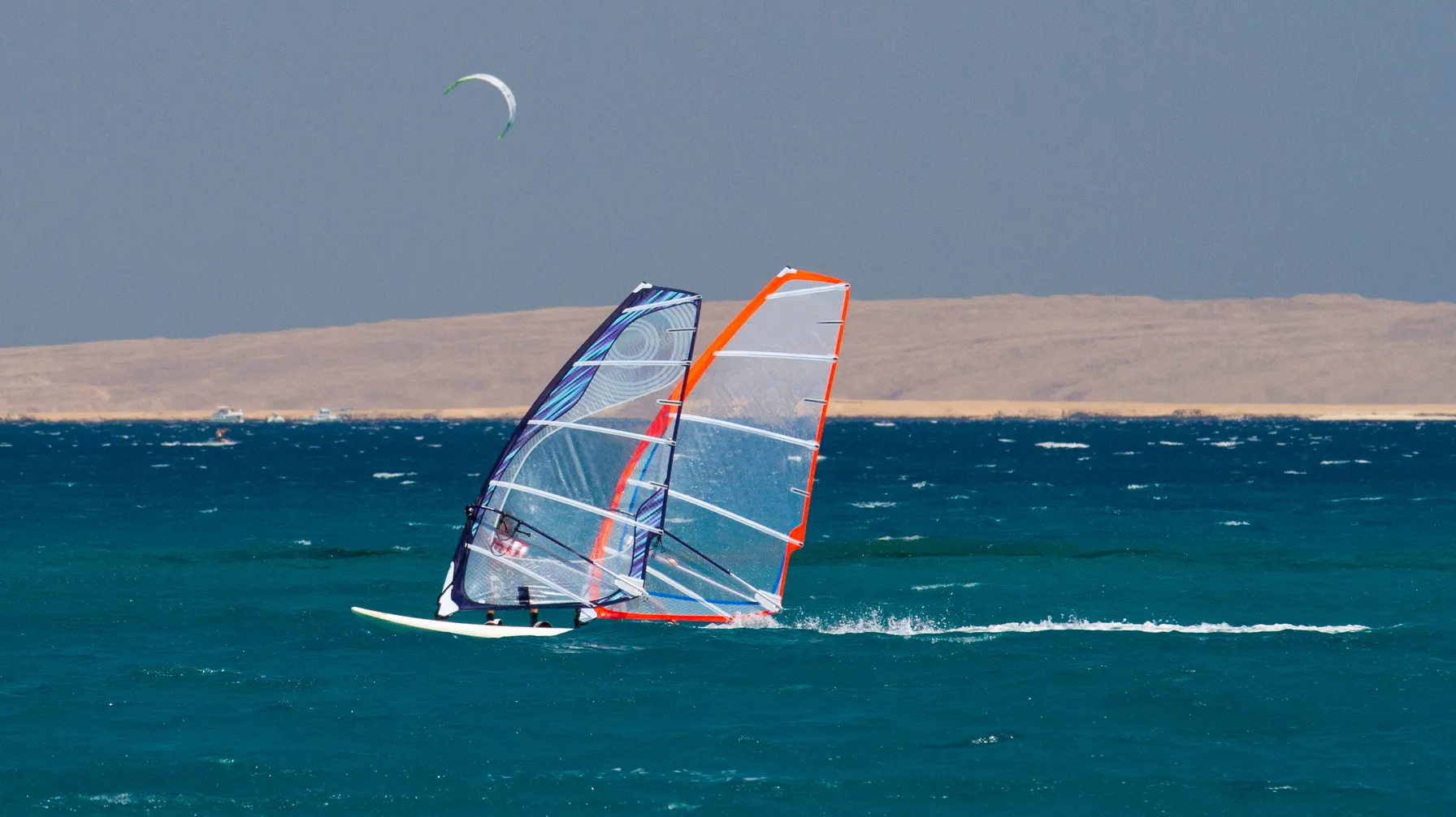 Travel to Hurghada in October: your complete guide article