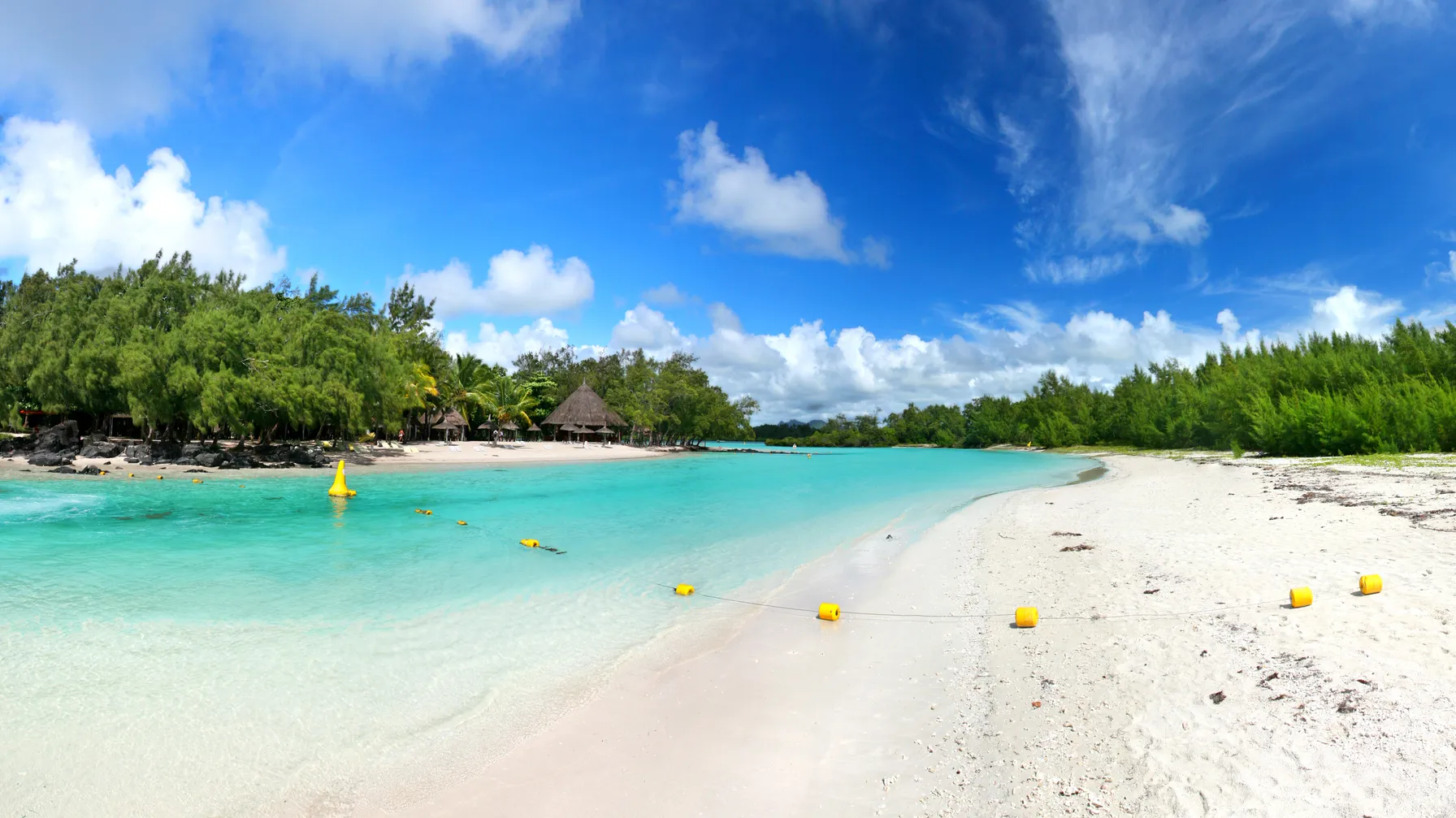 Freshwater Hole Beach: your tropical haven in Mauritius article