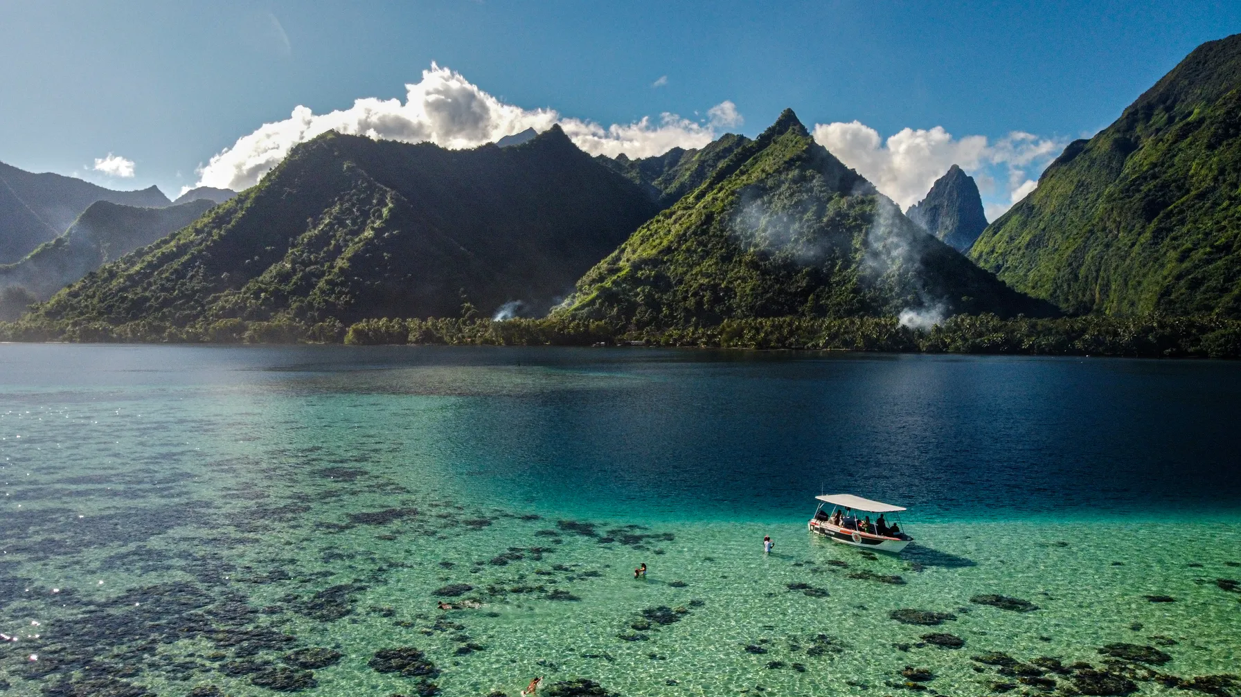 Tahiti in September: the pearl of the Pacific to discover article