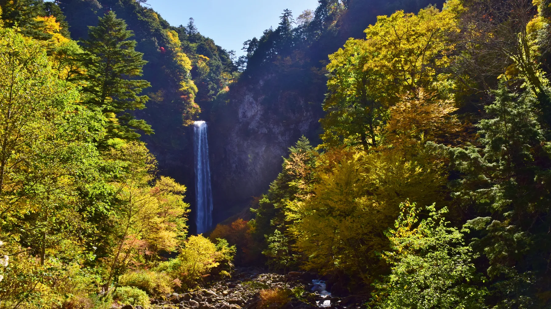 Hiking in Takayama: the most beautiful trails of the Japanese Alps article