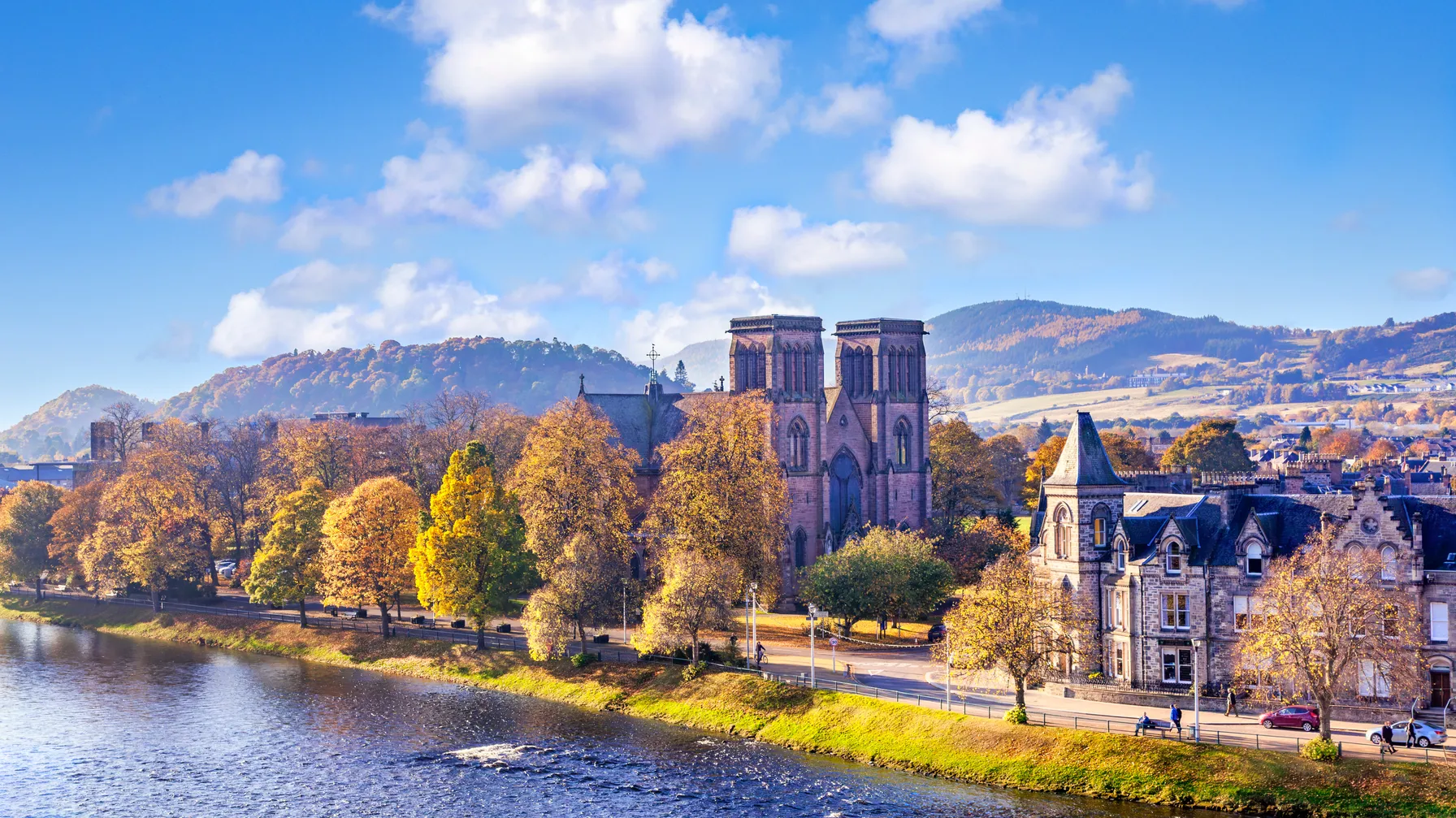 Scotland in September: the perfect time for an authentic trip? article