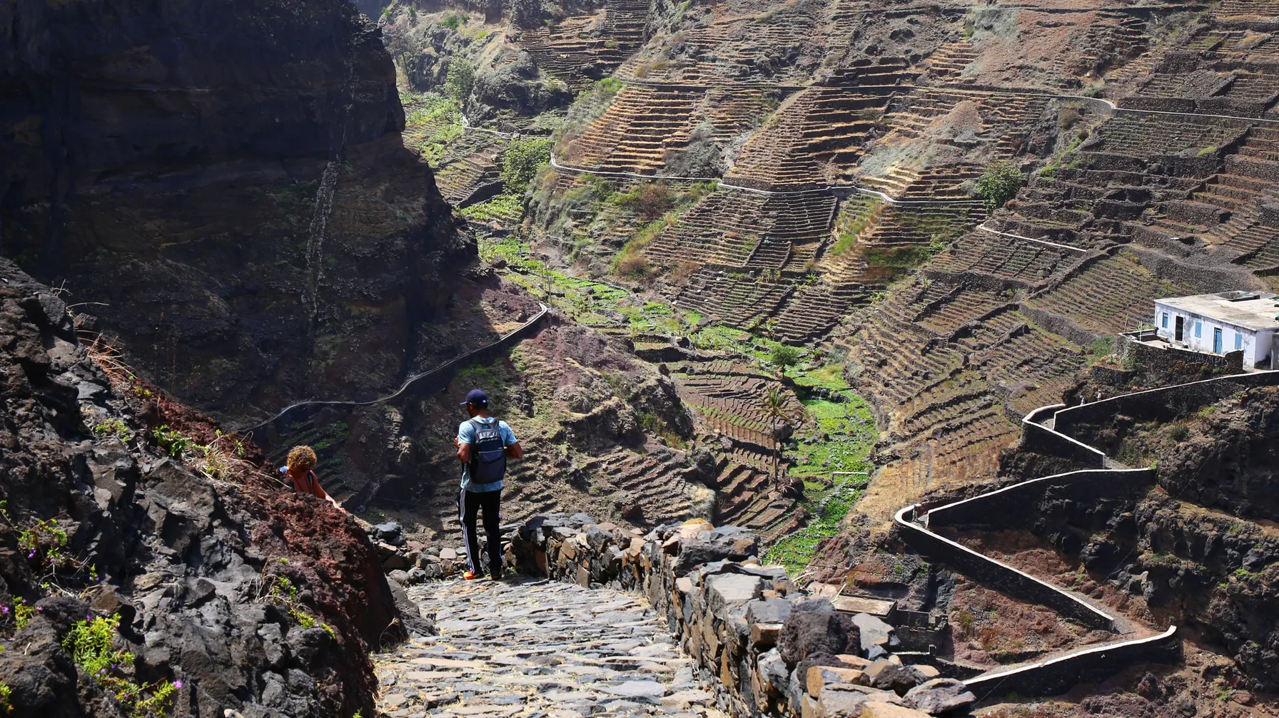 Randonnée au Cap-Vert : marcher à travers l'archipel, entre volcans et océan article