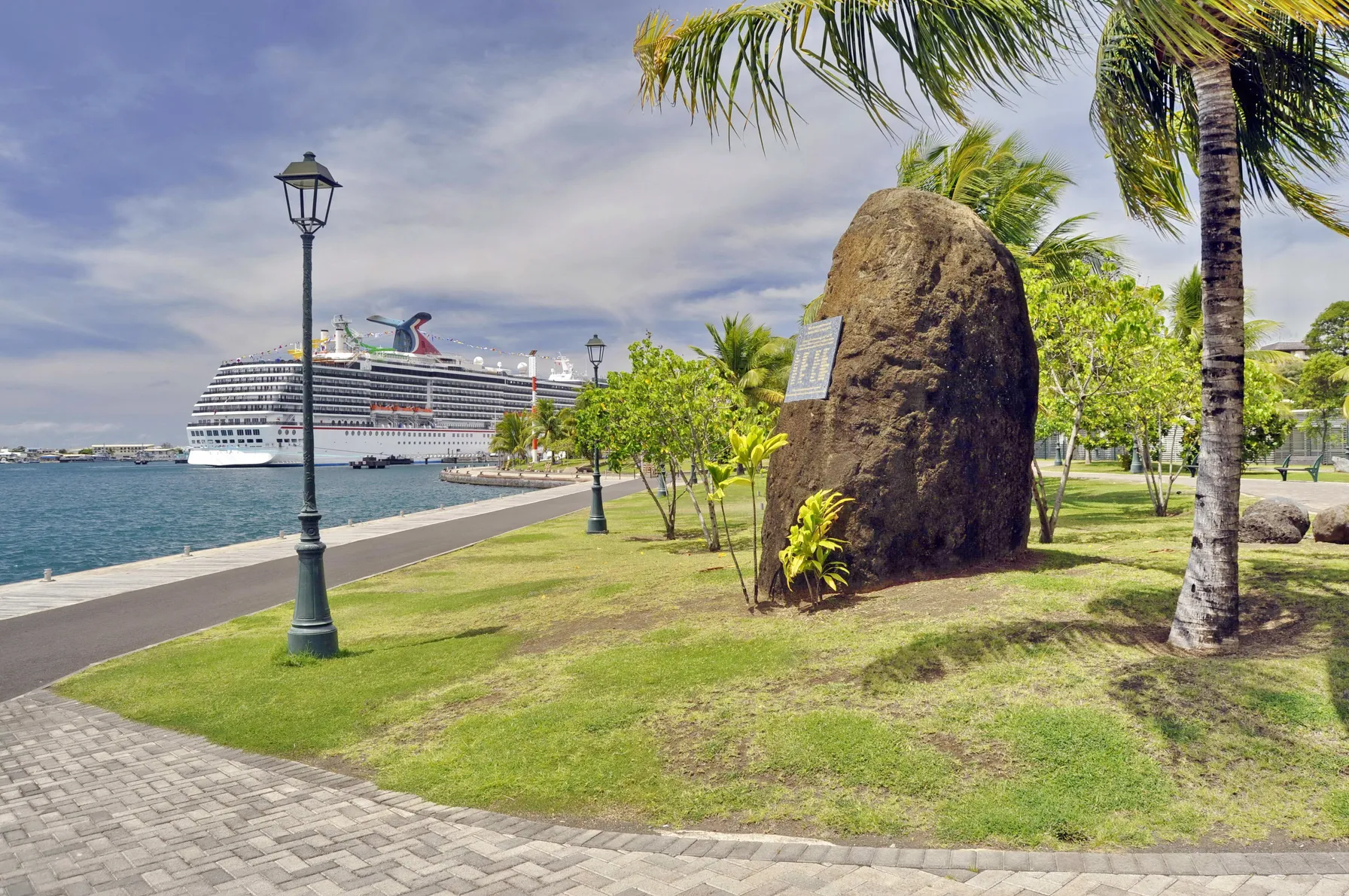 Cruise in Papeete